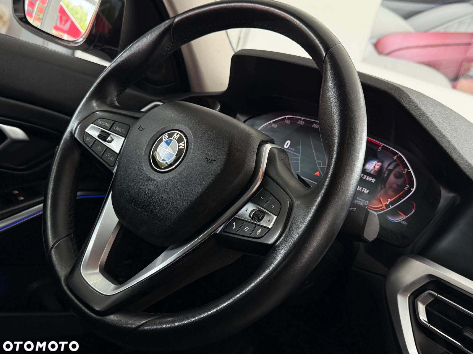 BMW Seria 3 - 19