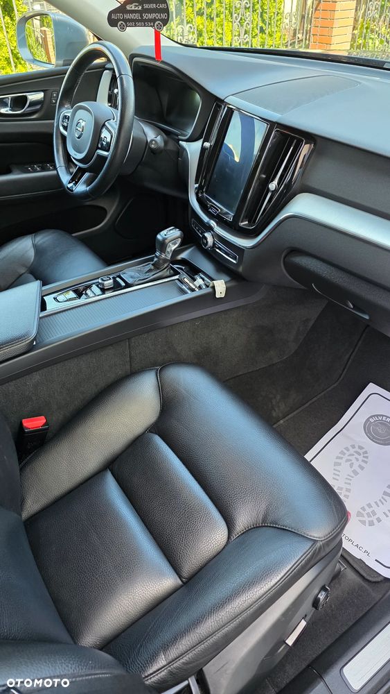 Volvo XC 60 D4 AWD Momentum - 14