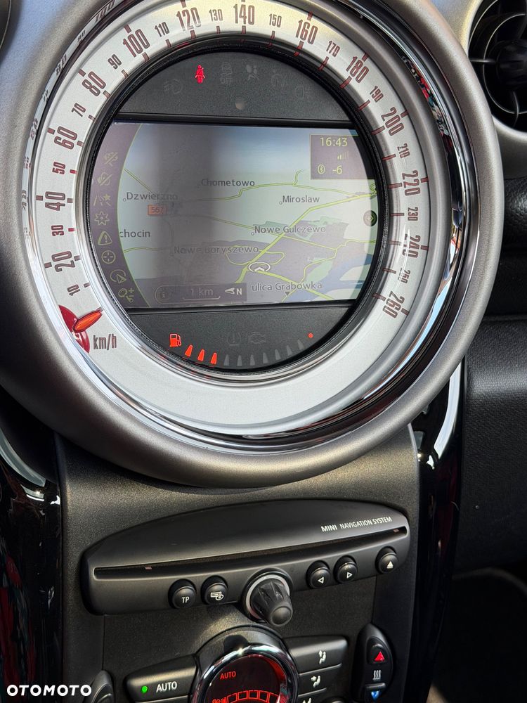 MINI Countryman Cooper SD All4 - 15