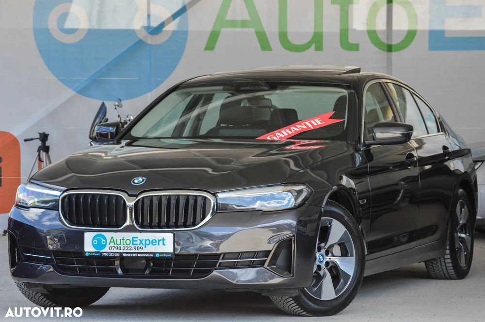 BMW Seria 5 520e Aut. Luxury Line - 13