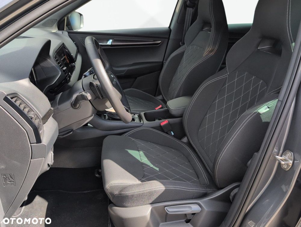 Skoda Karoq 1.5 TSI ACT Sportline DSG - 18