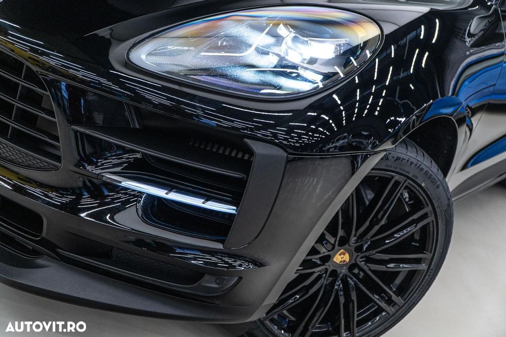 Porsche Macan S - 40