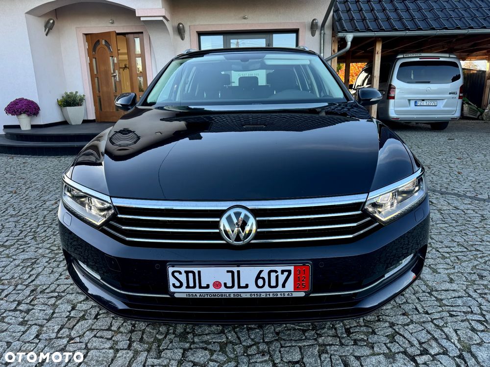 Volkswagen Passat 2.0 TDI SCR DSG Comfortline - 2