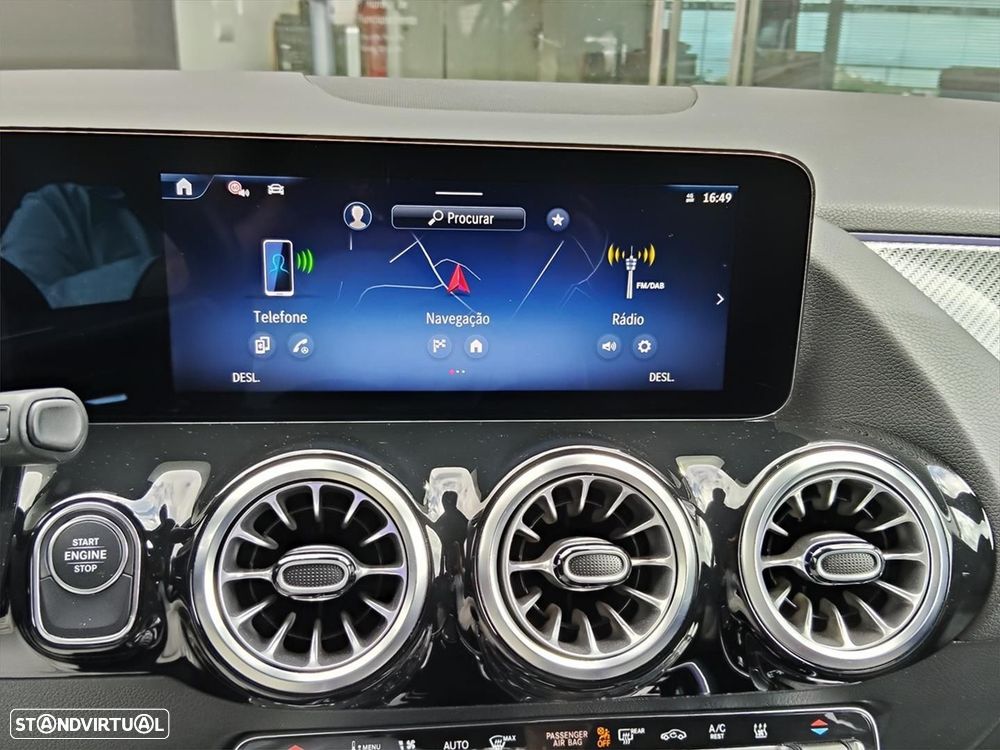 Mercedes-Benz GLA 250 e AMG Line - 19