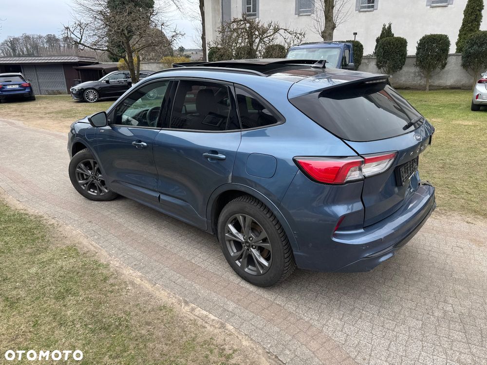 Ford Kuga - 17