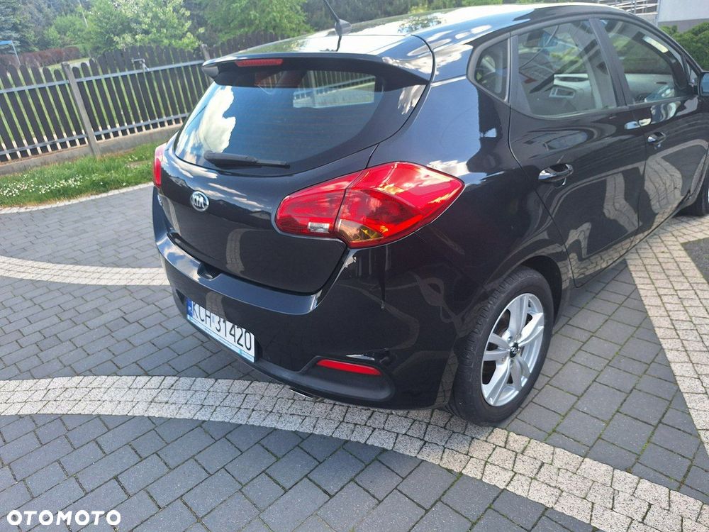 Kia Ceed - 23