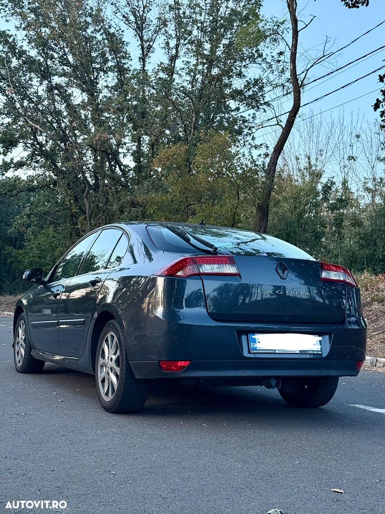 Renault Laguna dCi 110 FAP Limited - 3