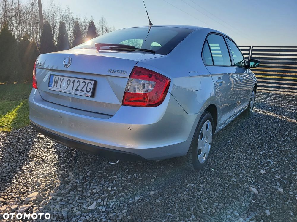 Skoda RAPID Spb 1.6 TDI DPF Ambition Max - 13