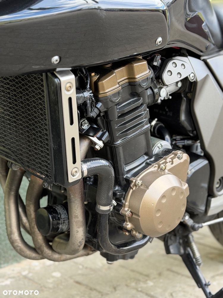 Kawasaki Z - 30