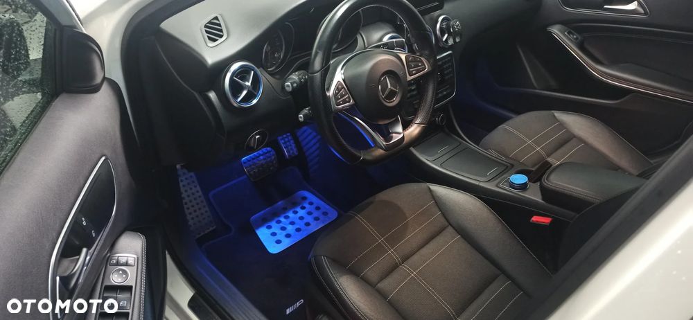 Mercedes-Benz Klasa A 180 (BlueEFFICIENCY) 7G-DCT - 13