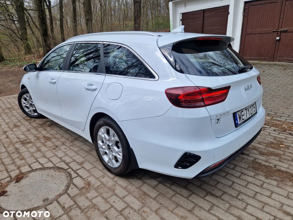 Kia Ceed 1.5 T-GDI M - 5