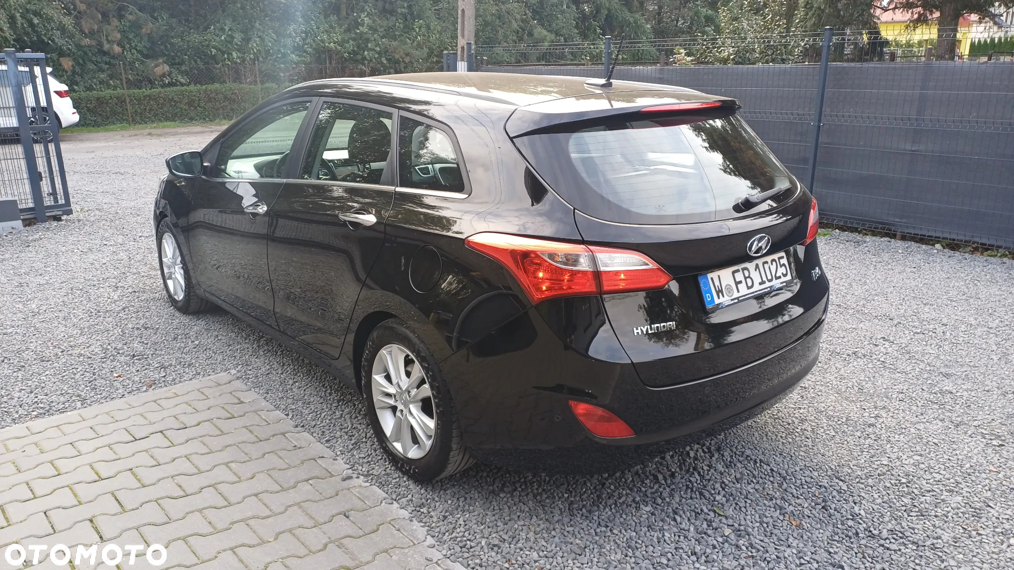 Hyundai i30 1.6 CRDI Automatik Style - 6