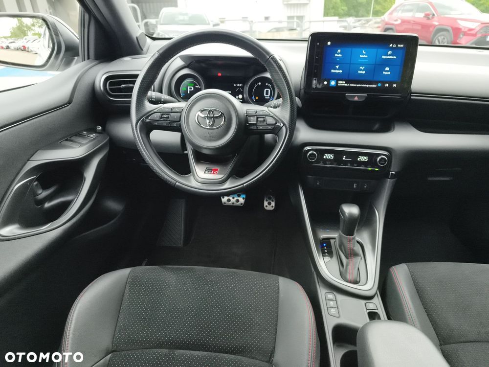 Toyota Yaris - 13