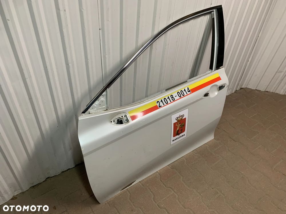 TOYOTA CAMRY VIII 2017- DRZWI LEWE PRZÓD PRZEDNIE CHROM LISTWA - 3