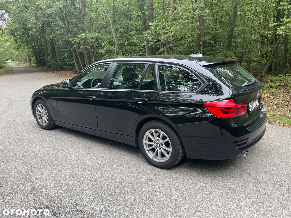 BMW Seria 3 ver-318d - 4