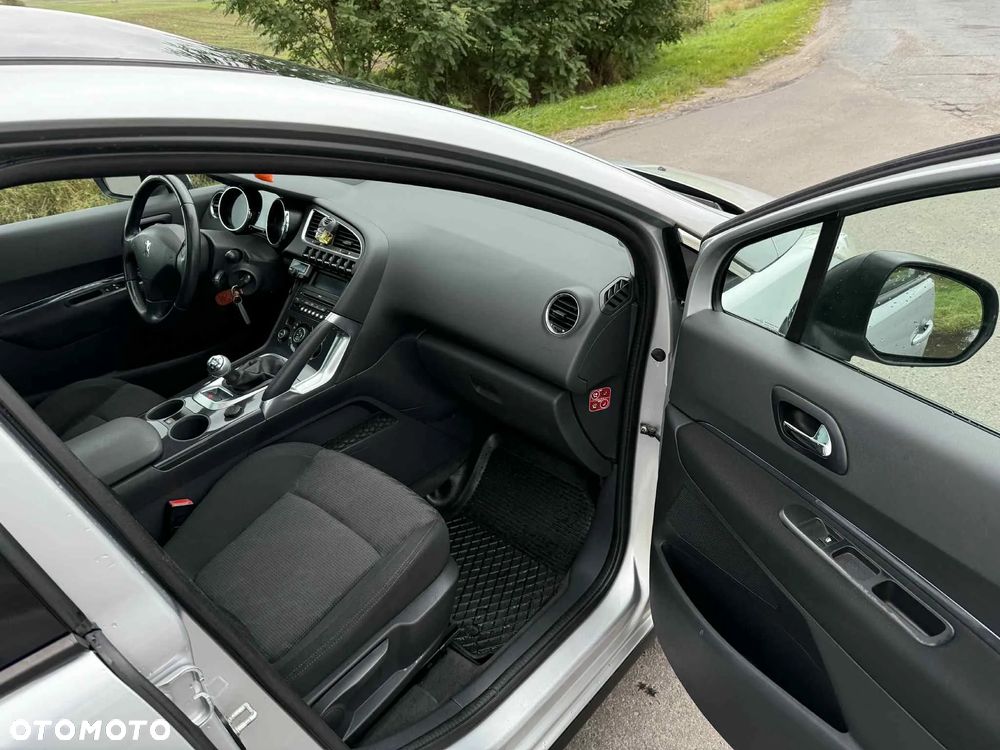 Peugeot 3008 1.6 Active - 27