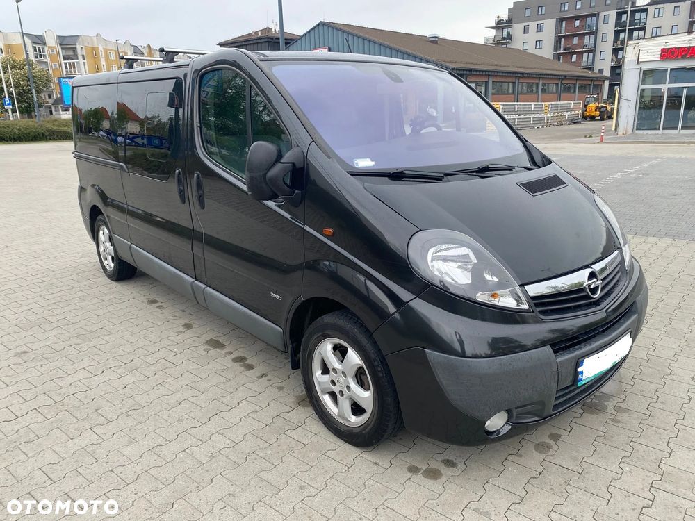 Opel Vivaro L2H1 2.9t - 7