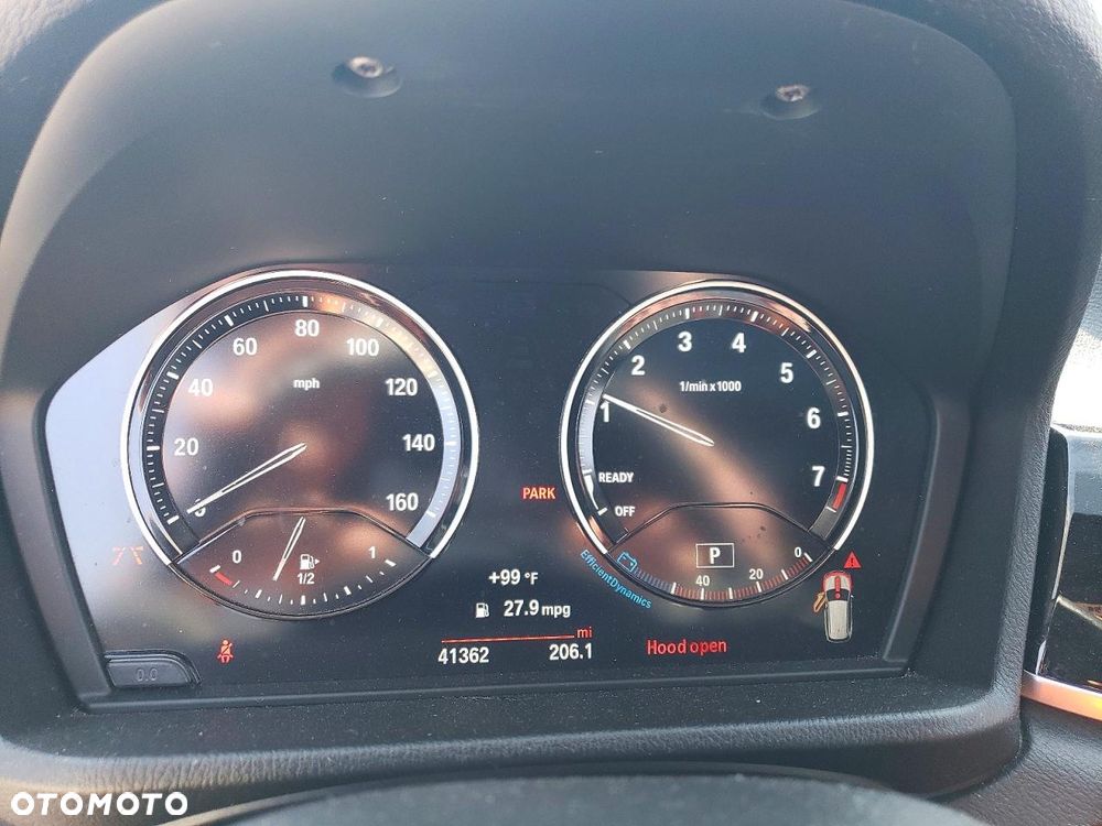BMW X1 - 10