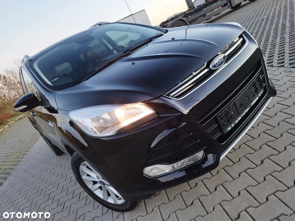 Ford Kuga 2.0 TDCi 4x4 Titanium - 5