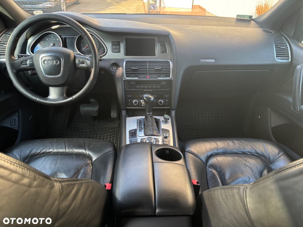 Audi Q7 3.0 TDI Quattro Tiptronic - 12
