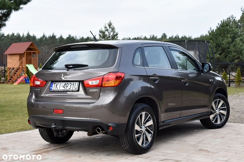 Mitsubishi ASX 1.6 2WD Plus - 17