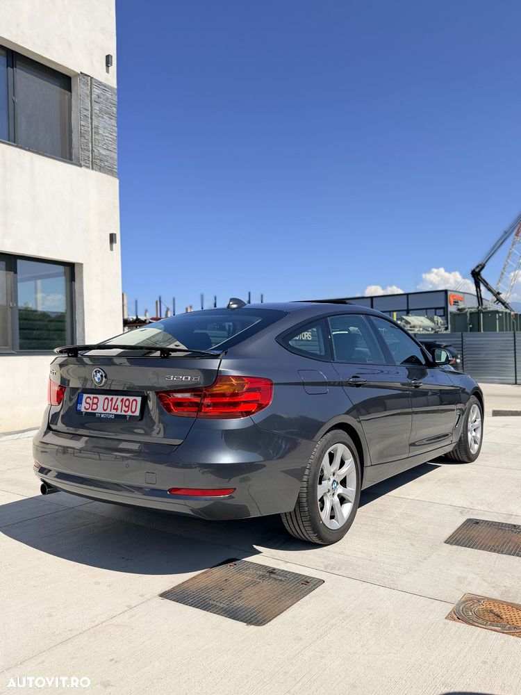 BMW Seria 3 - 8