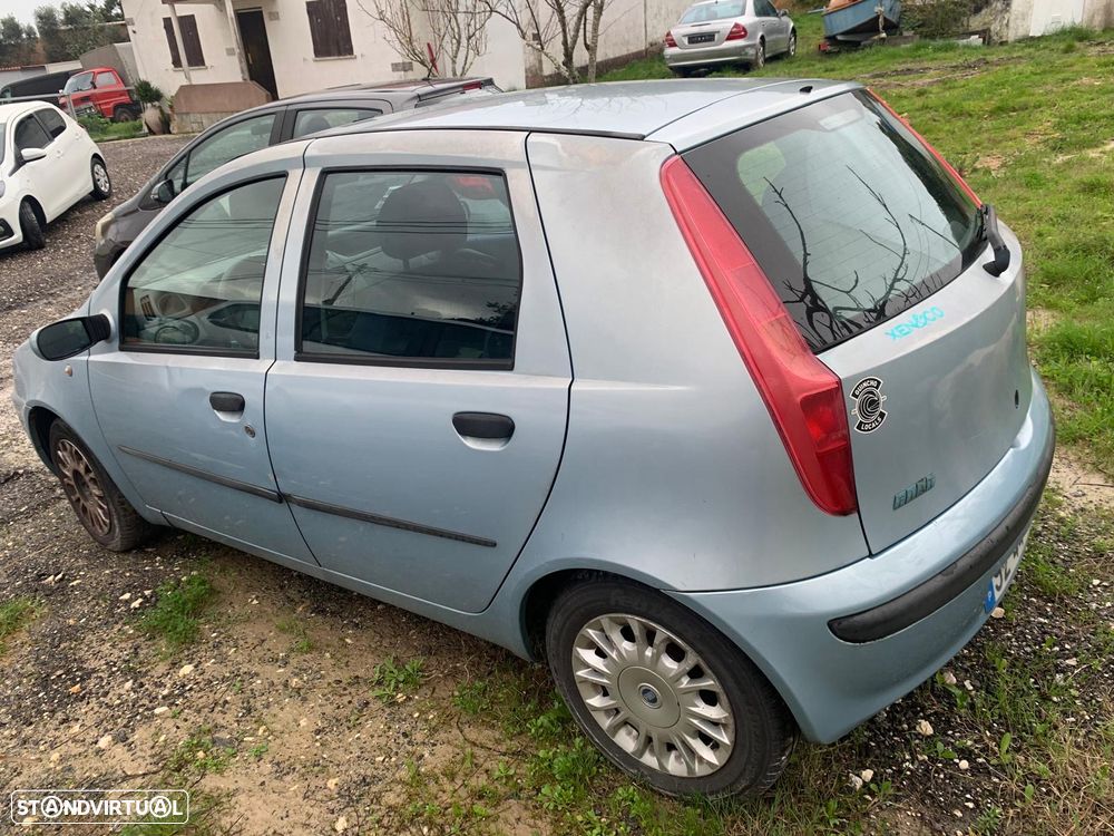 Fiat Punto 1.2 16V 80 Dynamic - 3