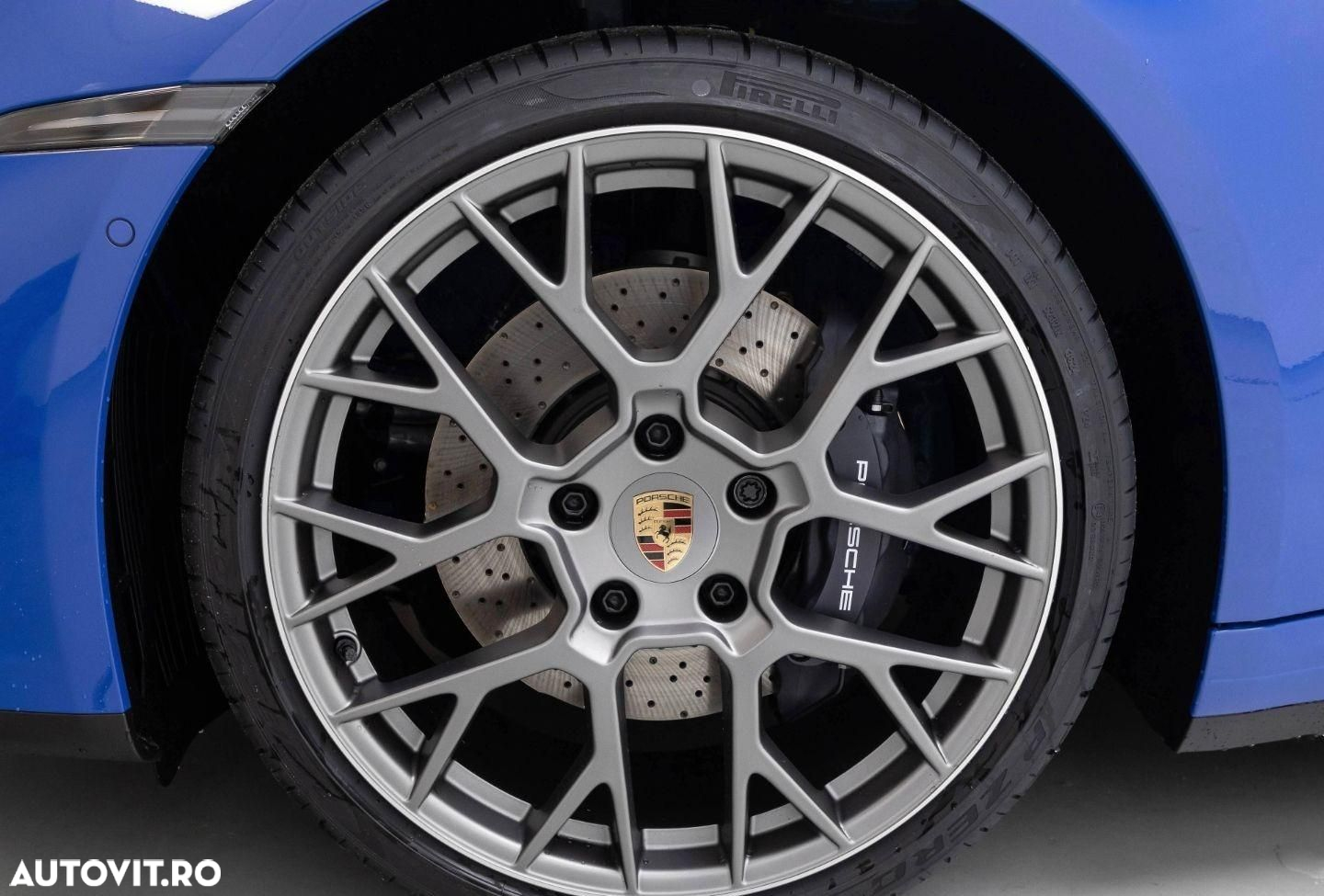 Porsche 992 - 11