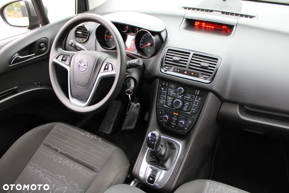 Opel Meriva - 18
