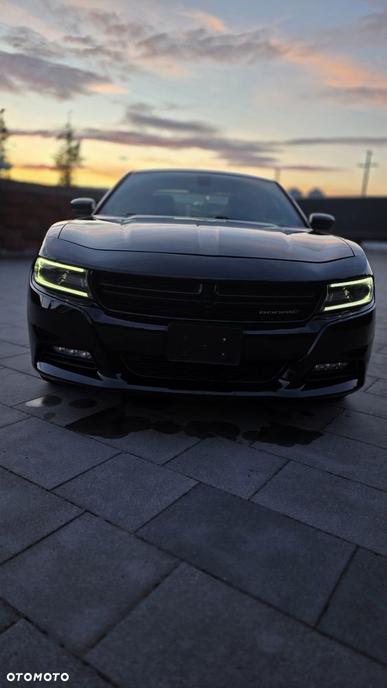 Dodge Charger - 4