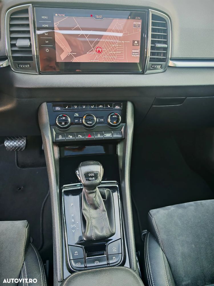 Skoda Karoq 2.0 TDI SCR 4x4 DSG Sportline - 22