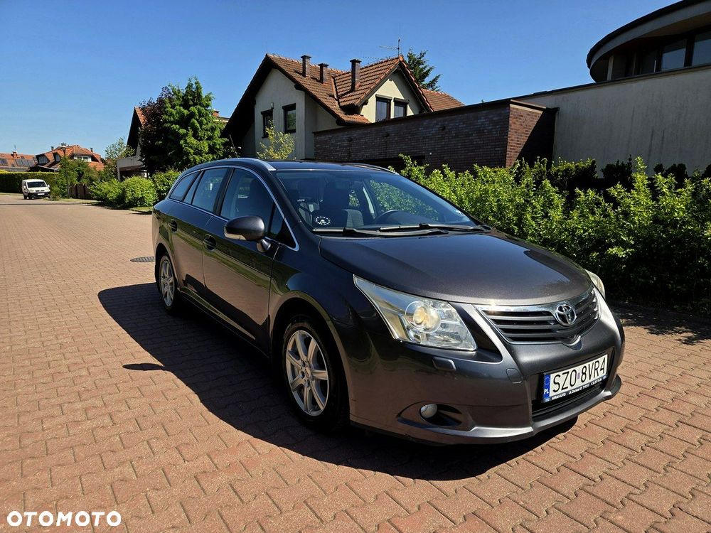 Toyota Avensis 2.0 D-4D - 2