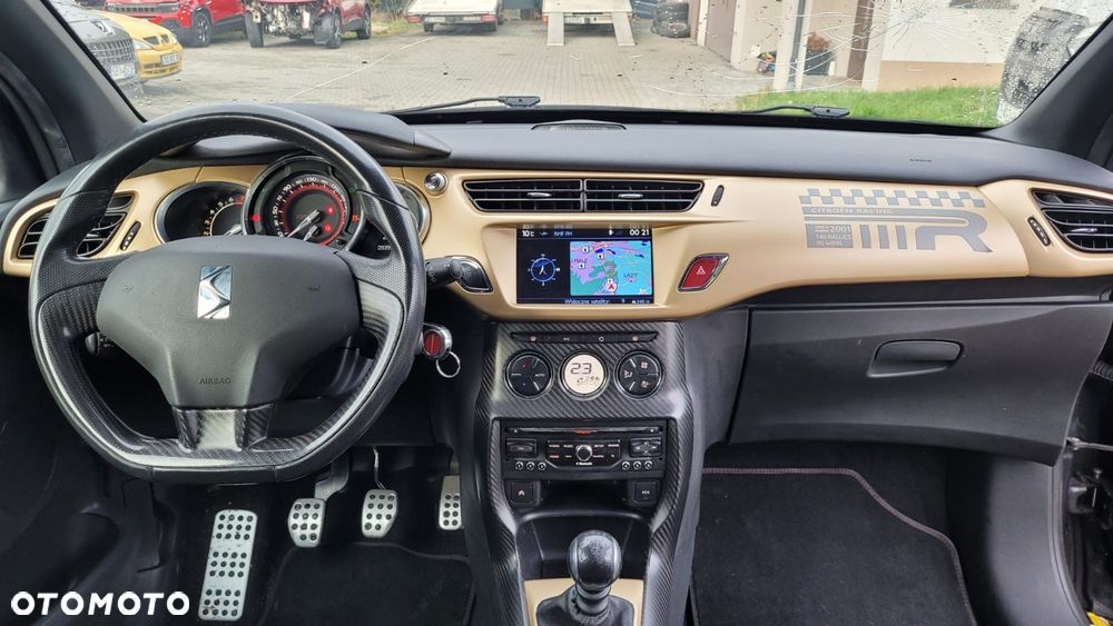 Citroën DS3 Racing - 9