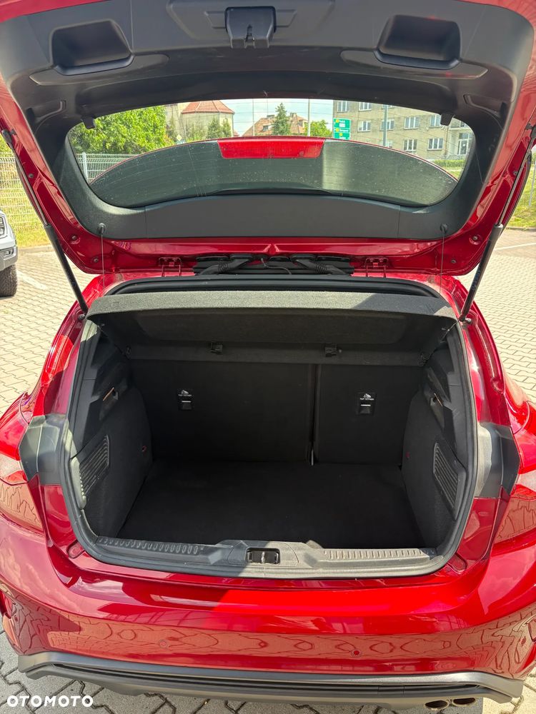 Ford Focus 1.0 EcoBoost ST-Line - 10