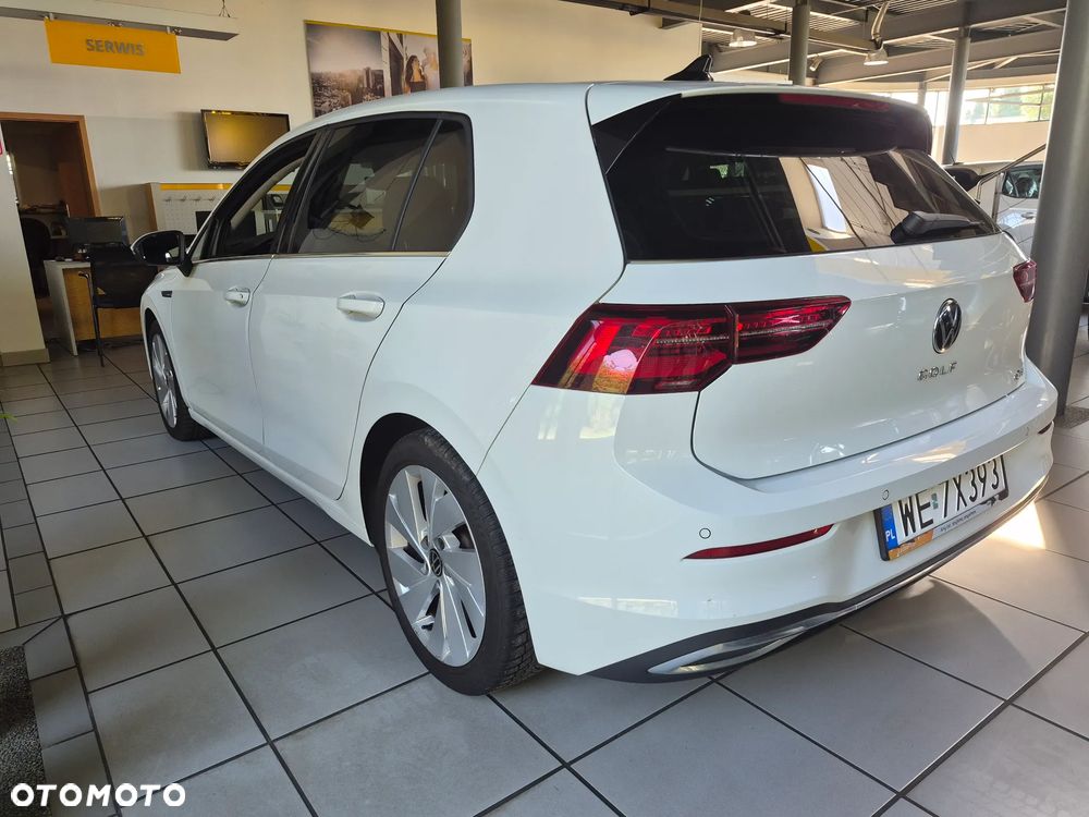Volkswagen Golf 1.5 eTSI mHEV Style DSG - 13