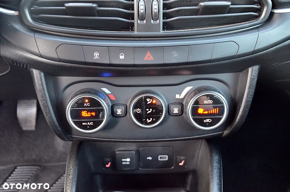 Fiat Tipo 1.4 16V More - 12