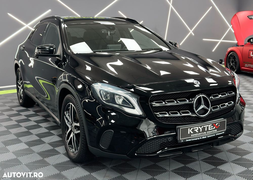 Mercedes-Benz GLA 200 d 4MATIC Aut. - 1