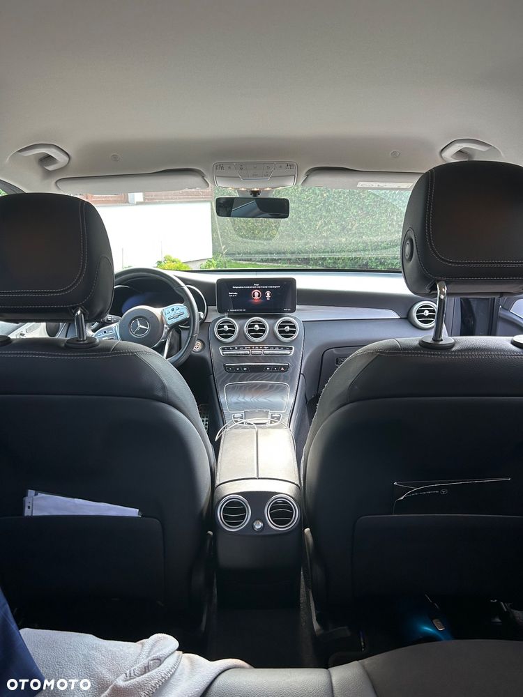 Mercedes-Benz GLC 200 d 4-Matic Business Edition - 4