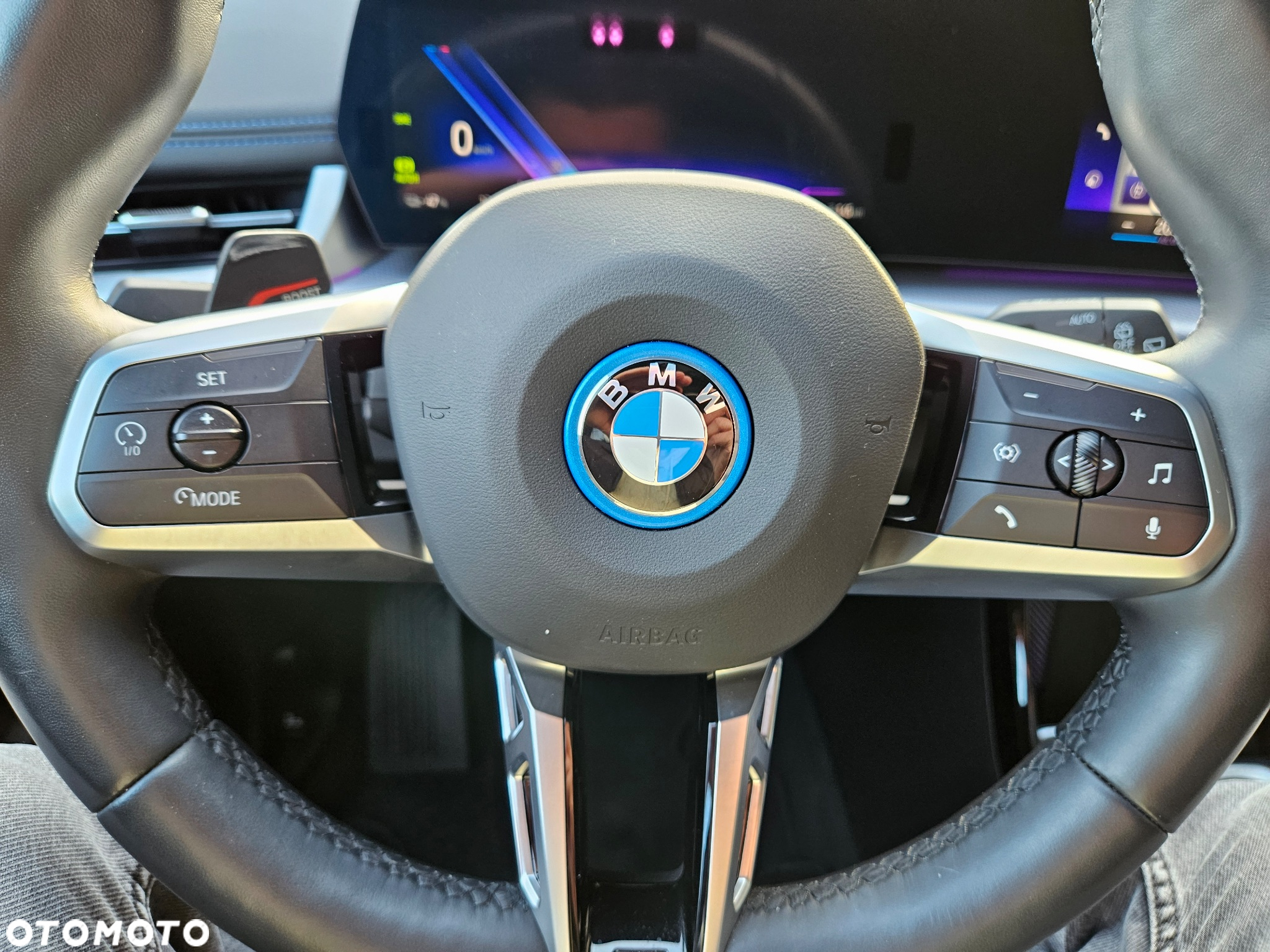 BMW iX xDrive40 76.6kWh Signature - 21