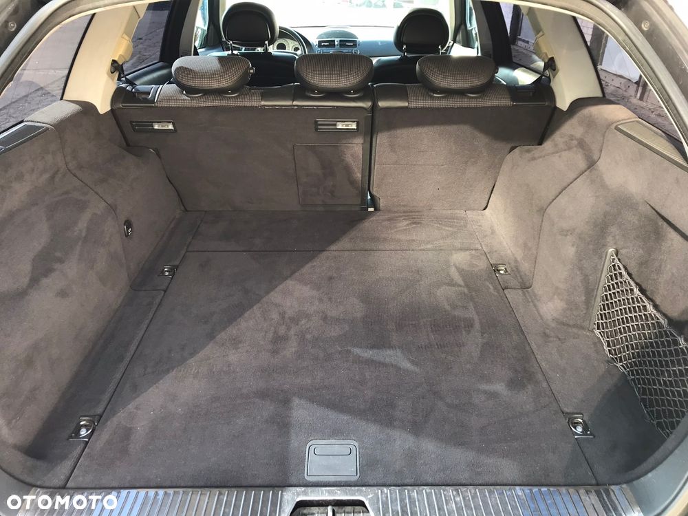 Mercedes-Benz Klasa E 320 CDI T Avantgarde - 15