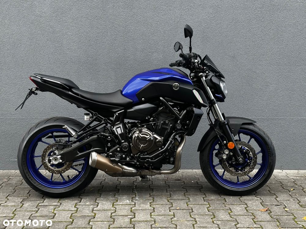 Yamaha MT - 6