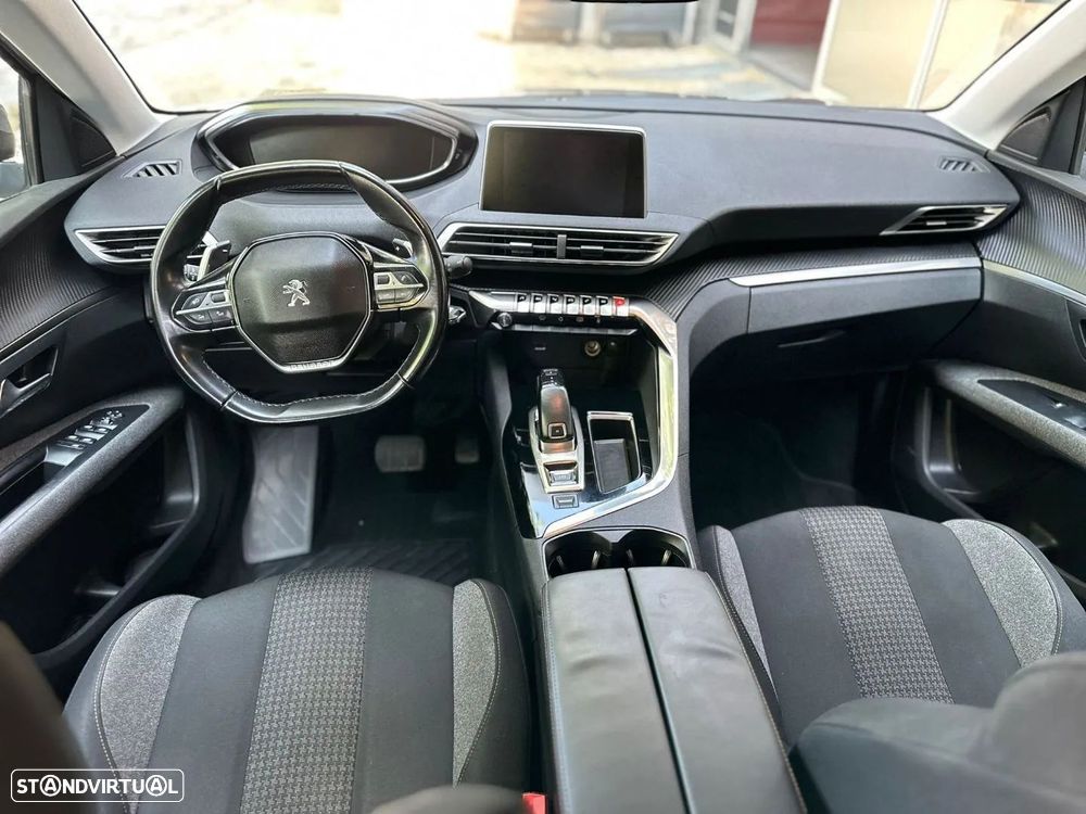 Peugeot 5008 1.5 BlueHDi Allure EAT8 - 7