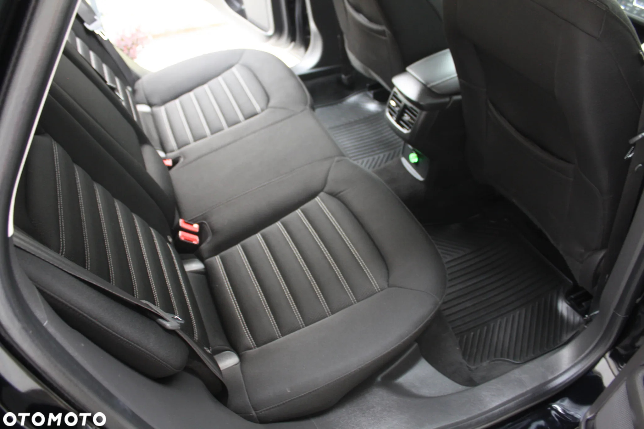 Ford Mondeo - 10