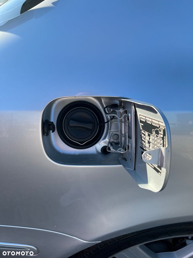 Mercedes-Benz Klasa E 350 Elegance - 17