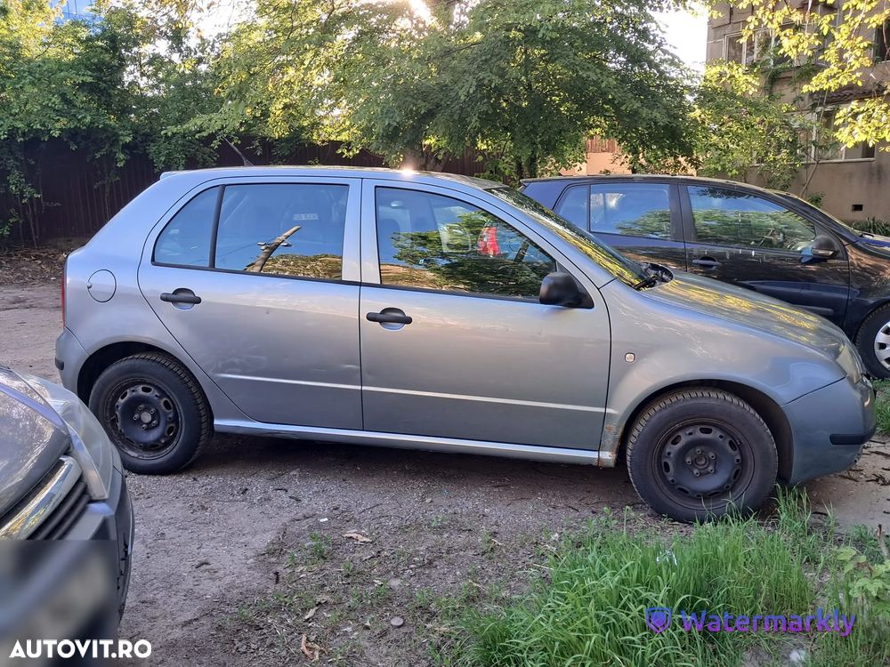 Skoda Fabia 1.2 HTP Comfort - 2