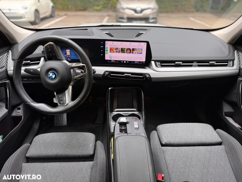 BMW X1 - 11