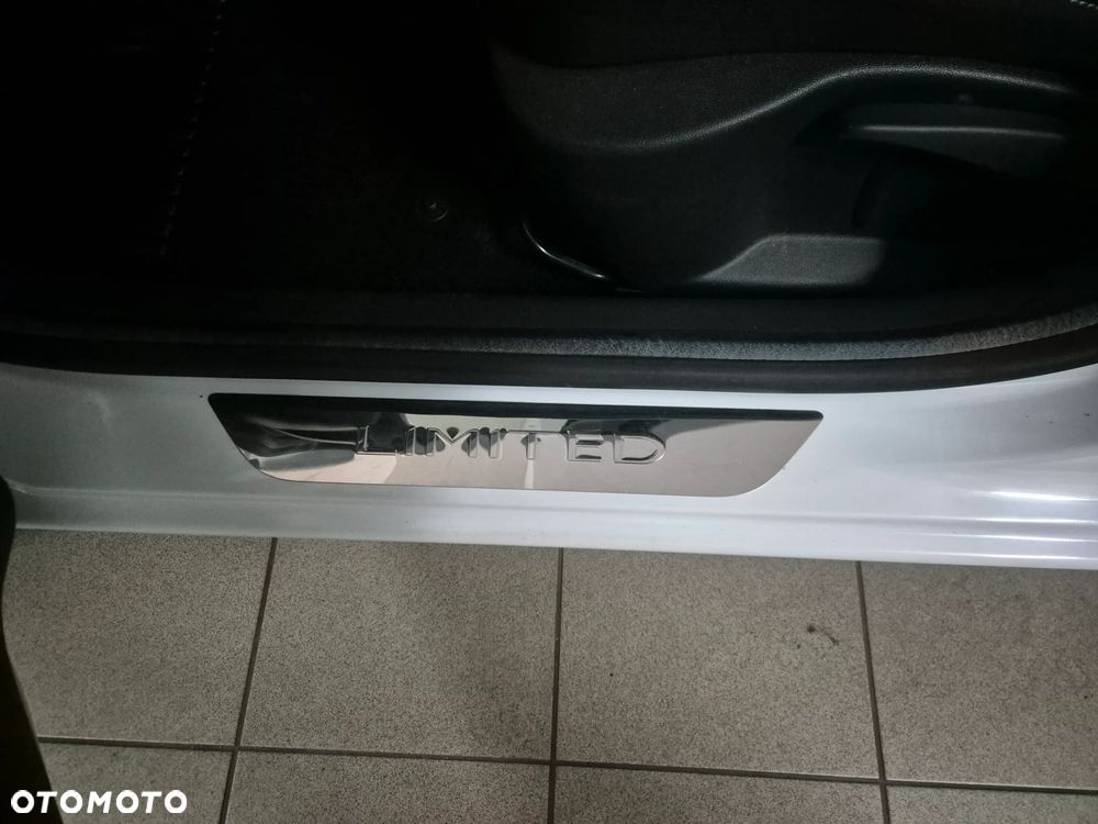 Renault Clio 1.2 16V Limited 2018 - 15