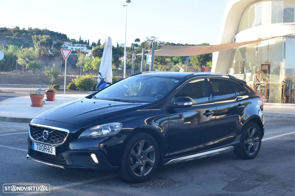 Volvo V40 1.6 D2 Summum - 3
