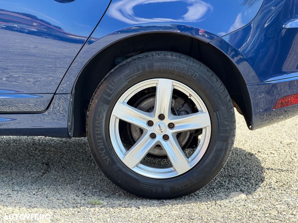 Volvo XC 60 D4 Geartronic Summum - 16