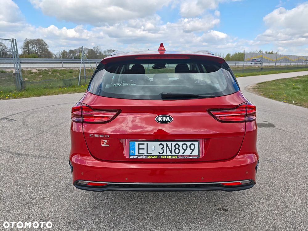 Kia Ceed 1.4 T-GDI M Max - 6